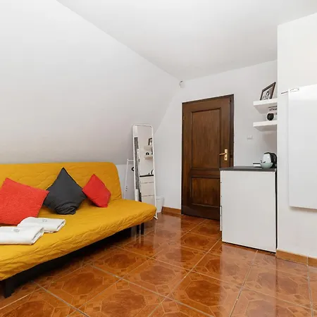 Apartment Old Town Cozy Microapartaments Podwale By Renters